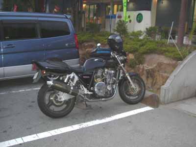 CB1000@lI